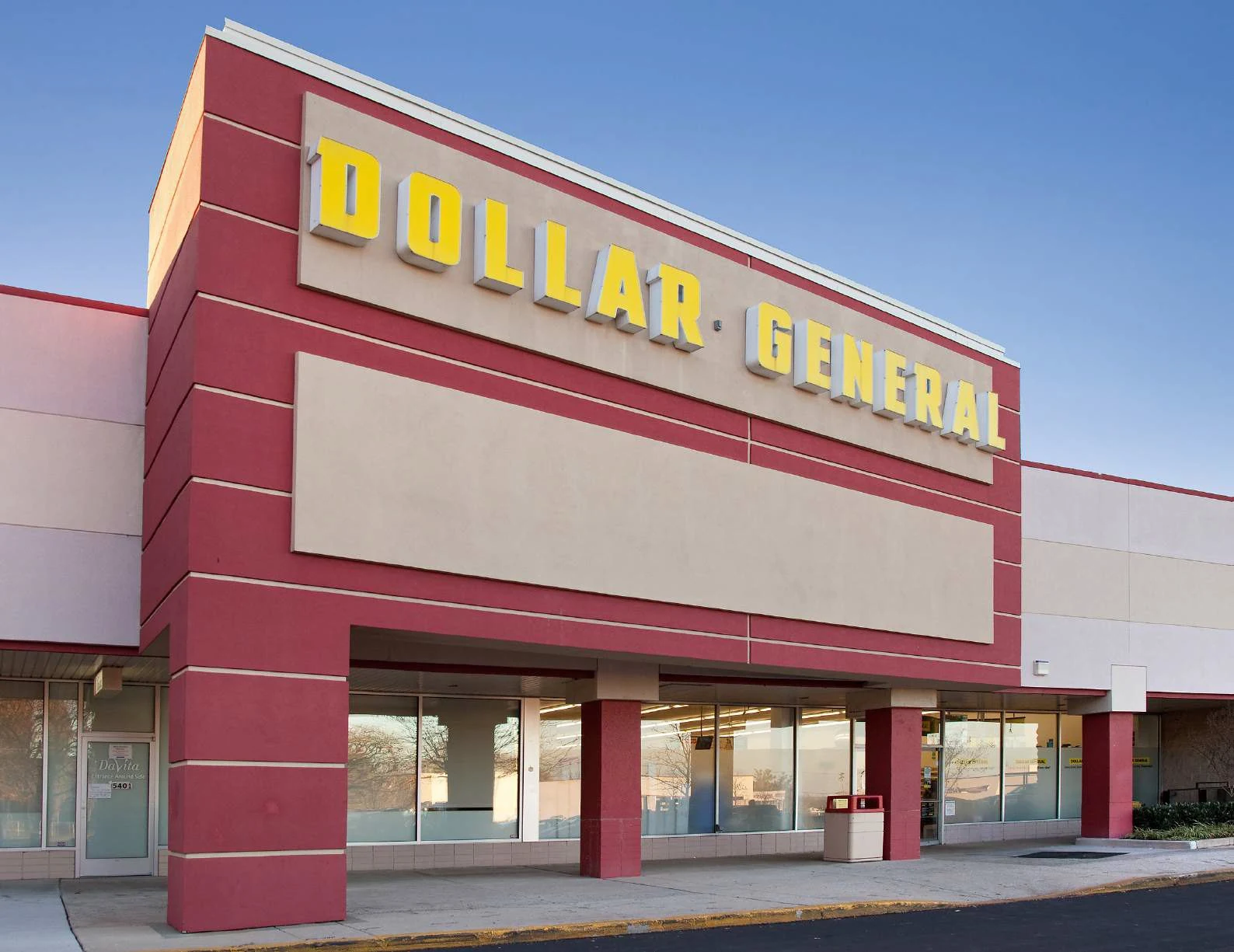 Multi-Tenant Retail Strip Roofing in Bend, OR